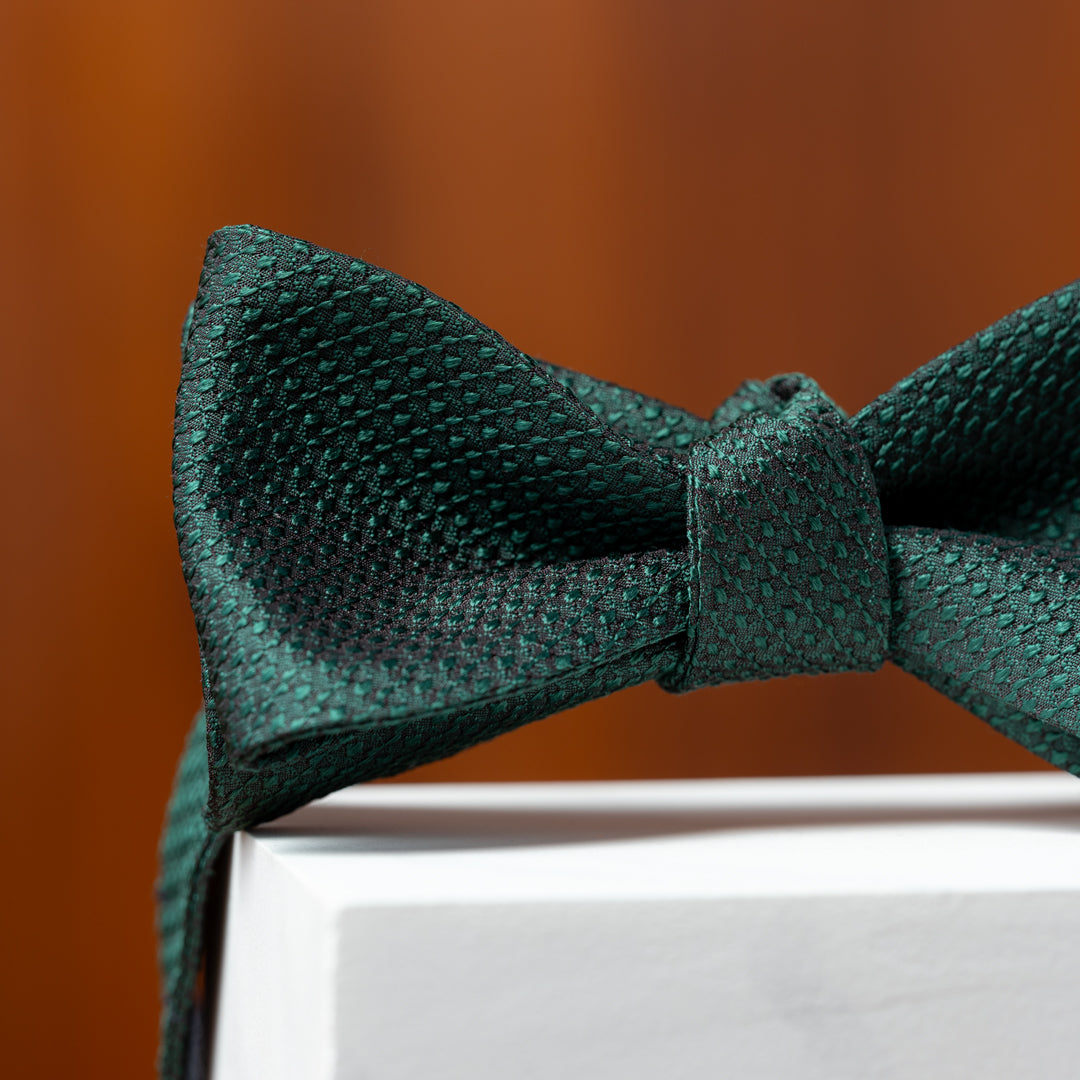 Green Solid Textured Silk Bow Tie