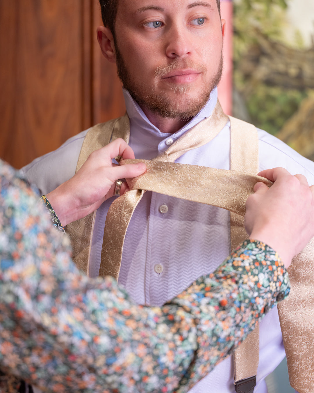 Champagne Gold Subtle Floral Silk Necktie